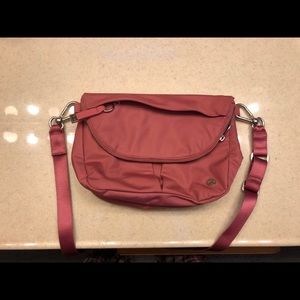 Lululemon bag